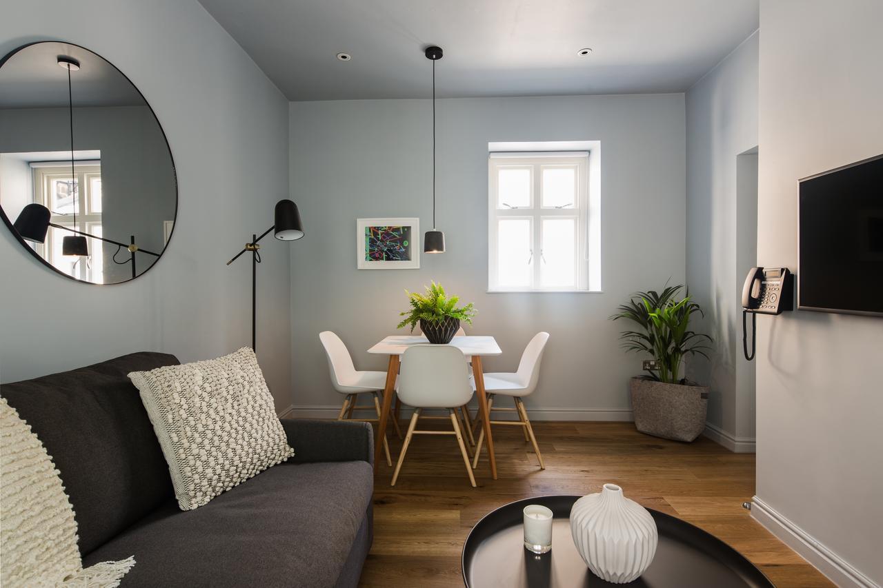 Hiding Space - St Catherine'S Hospital Apartments Бат Екстериор снимка